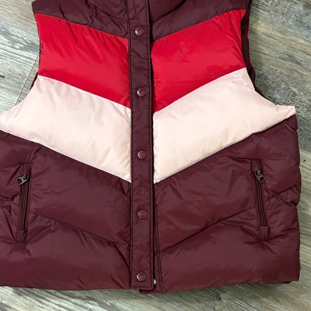 🆕 Old Navy Maroon Quilted Vest - Picture 5 of 6